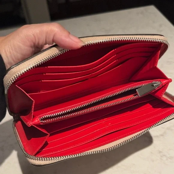 Christian Louboutin Blush Studded Wallet - Picture 7 of 15